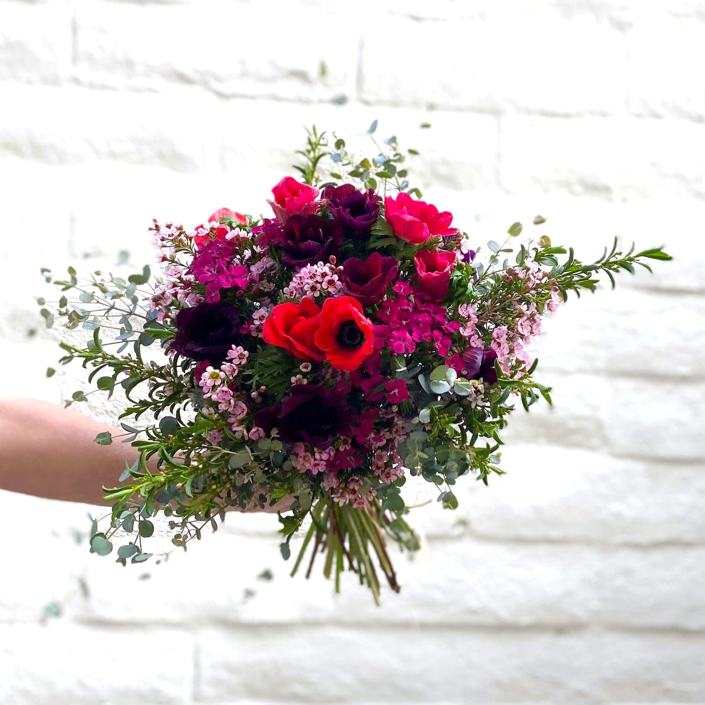 Bouquet surprise de fleurs fraiches composé chaque semaine avec les plus belles fleurs de saison et livré partout en France