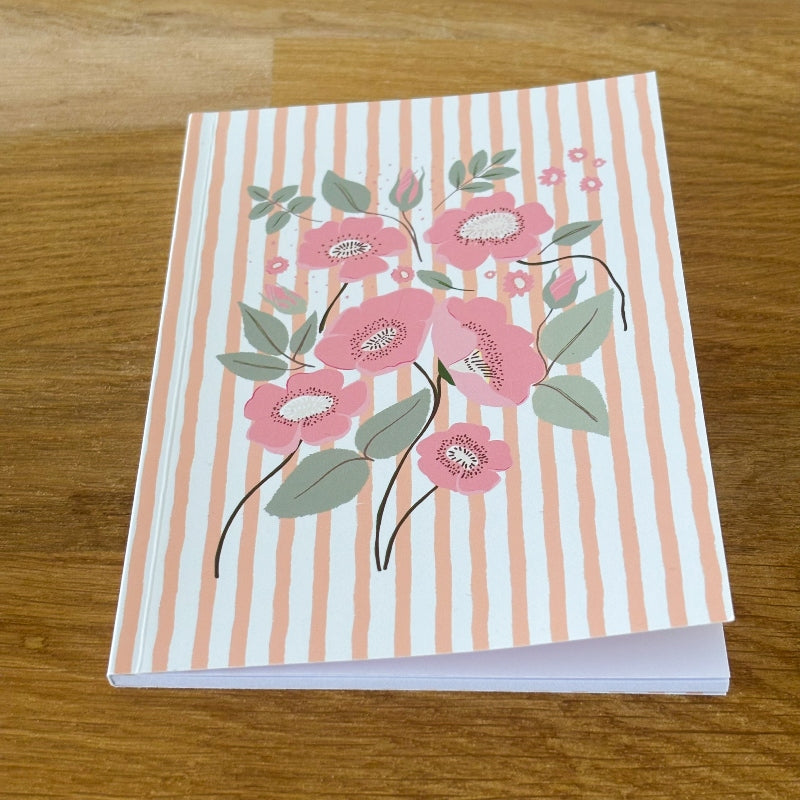 petit carnet de notes ou de croquis alma par cabane studio floral avec joli motif floral sur rayures