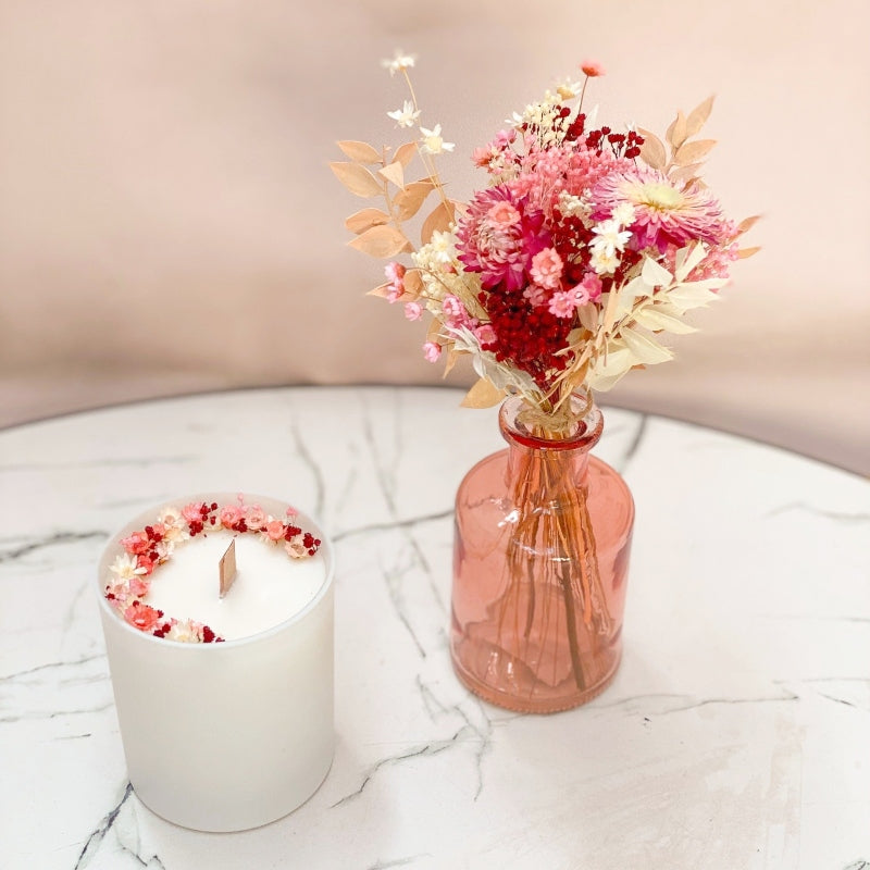 coffret-bougie-fleurie-rose-mini-bouquet-vase-coloré