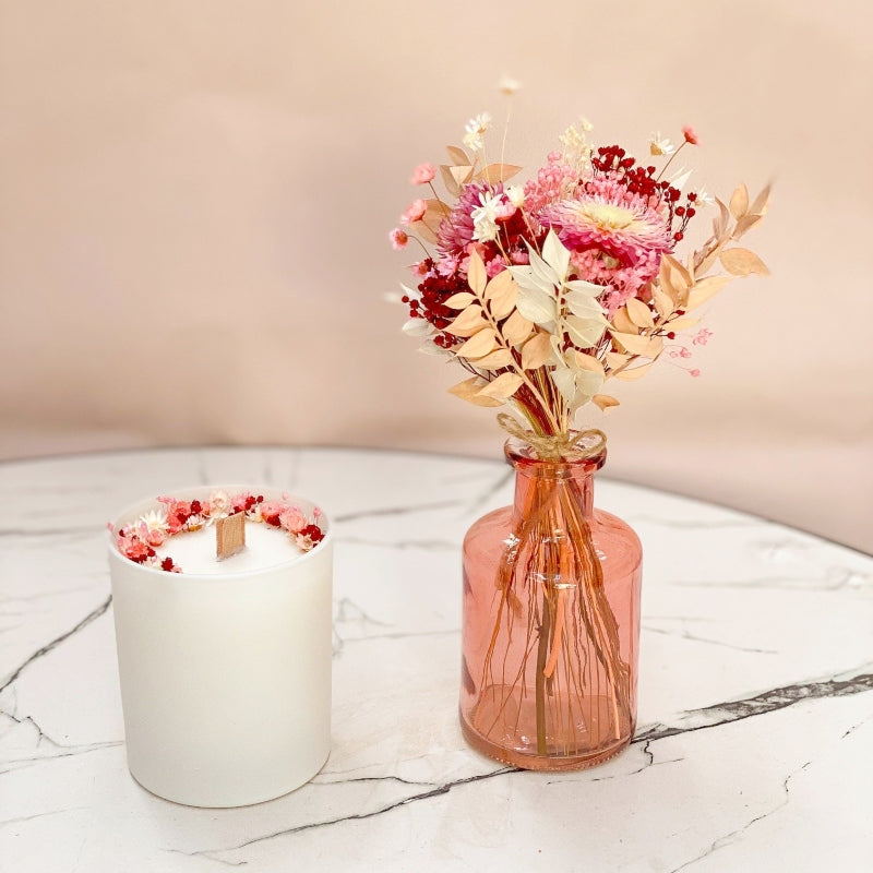 coffret-bougie-fleurie-rose-mini-bouquet-vase-coloré