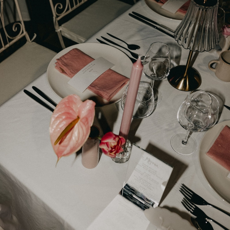 touche florale pour une décoration de table