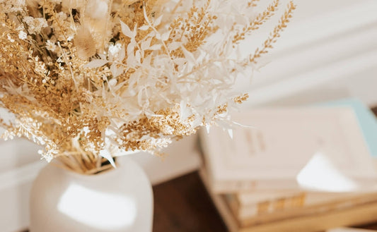 Bouquets de fleurs séchées : tendances déco 2025 et idées pour votre intérieur