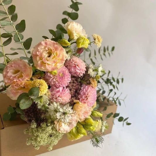 L'Abonnement Floral — Recevoir des Fleurs Fraîches Chaque Mois | Cabane Studio Floral