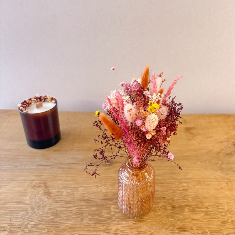 Coffret Capucine — bougie, bouquet et vase